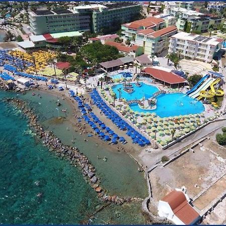 Eri Beach & Village Hotel 헐소니소스 외부 사진