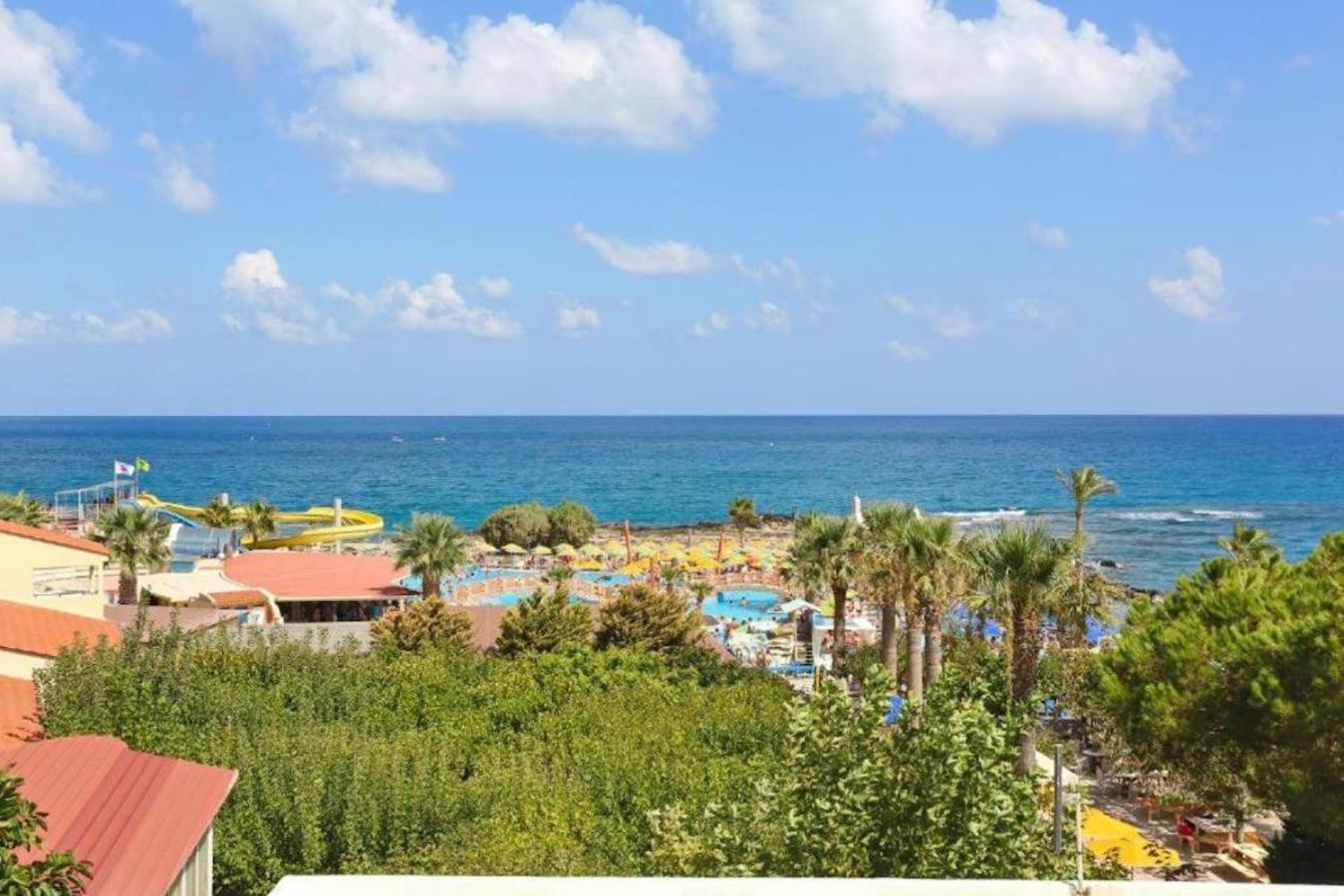 Eri Beach & Village Hotel 헐소니소스 외부 사진
