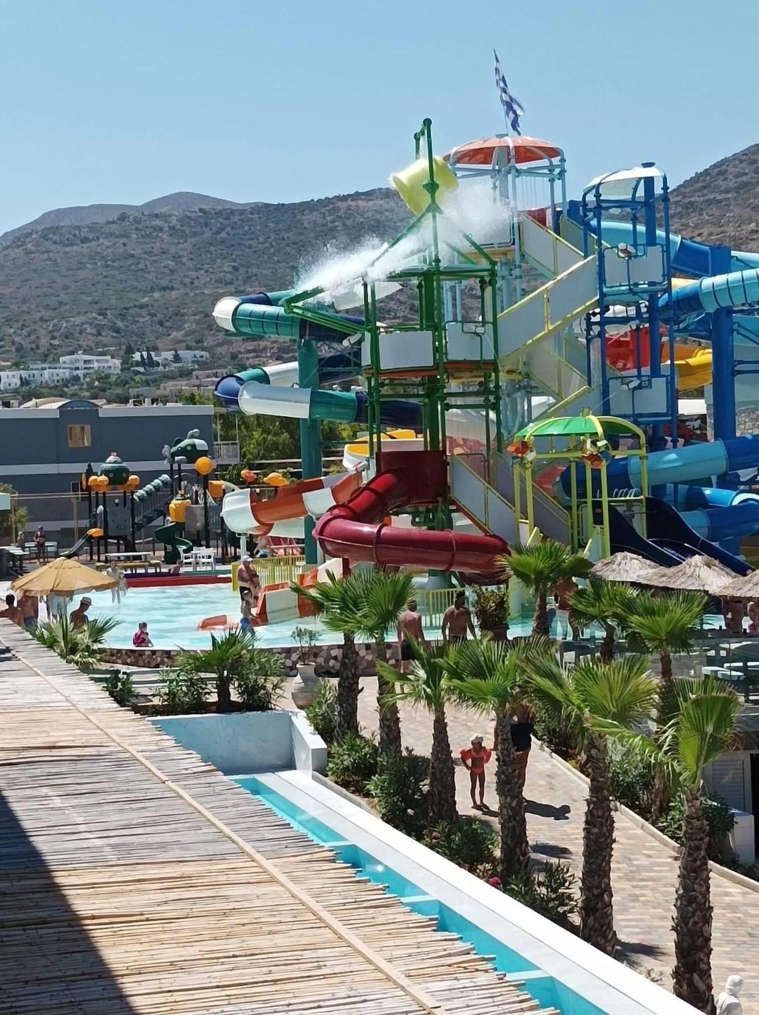 Eri Beach & Village Hotel 헐소니소스 외부 사진