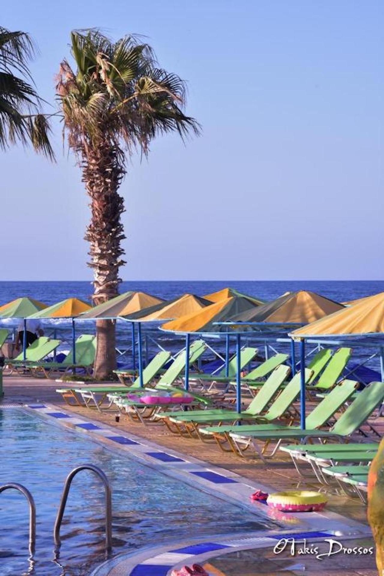 Eri Beach & Village Hotel 헐소니소스 외부 사진
