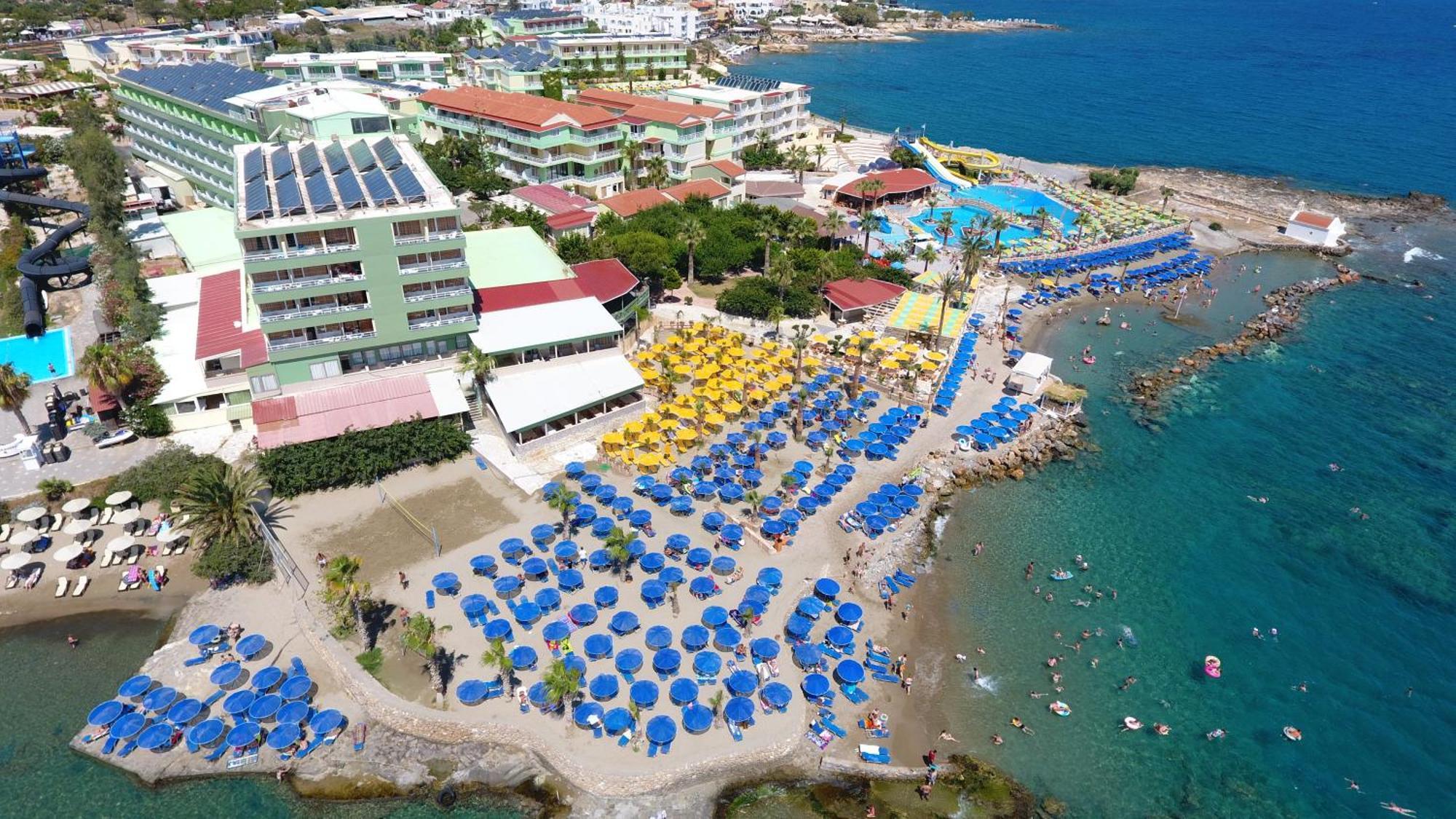 Eri Beach & Village Hotel 헐소니소스 외부 사진