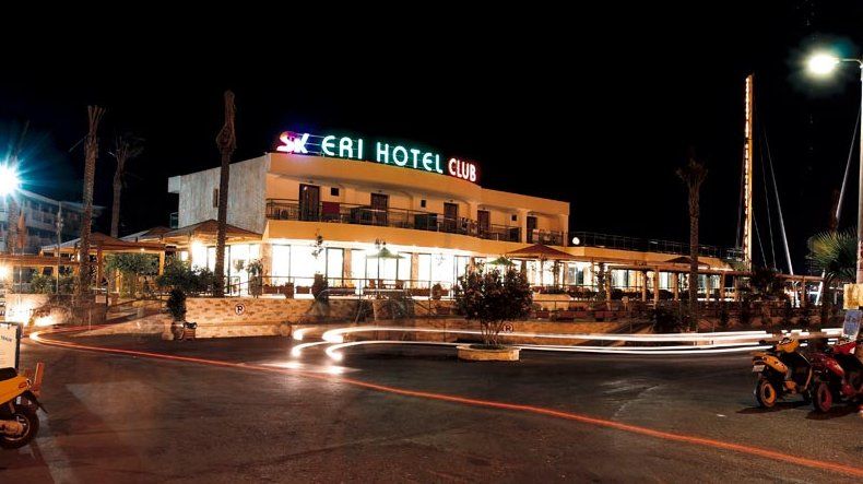 Eri Beach & Village Hotel 헐소니소스 외부 사진
